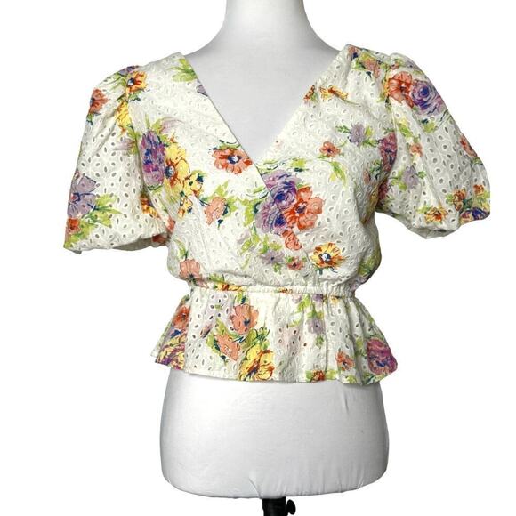 WAYF Top Eyelet Blouse Puff‎ Sleeve Floral White Size XS - Picture 1 of 10